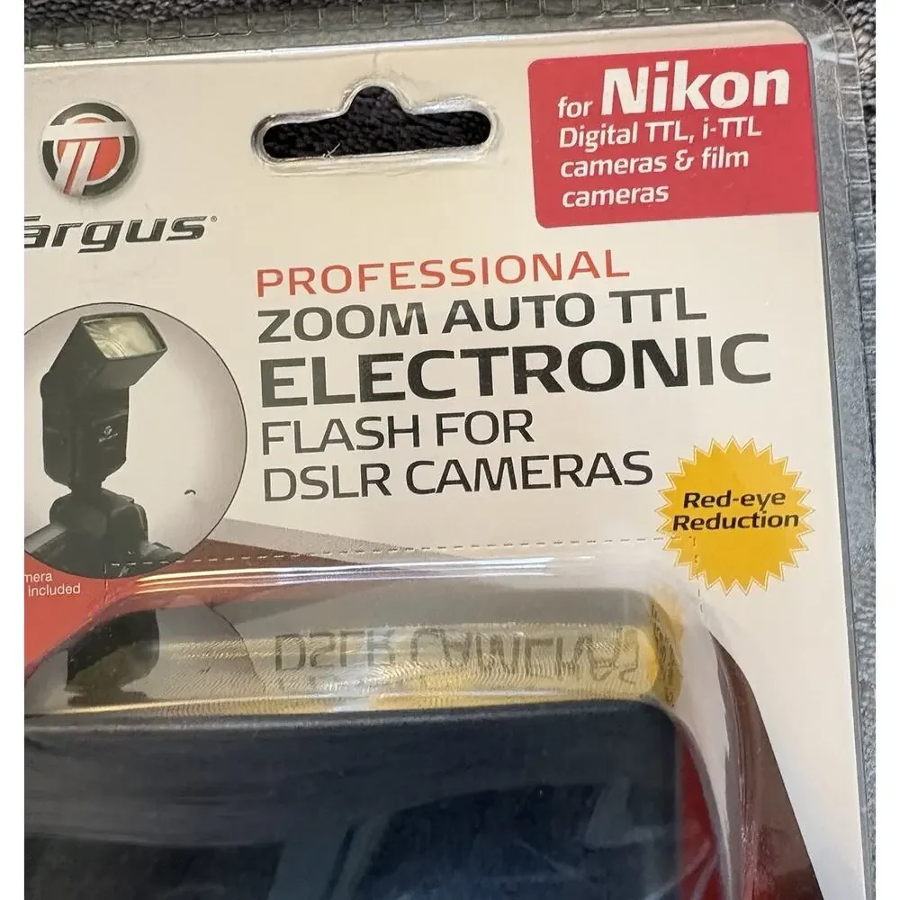 Targus TG-DL80N Professional Zoom Auto TTL Electronic Flash for Nikon DSLR